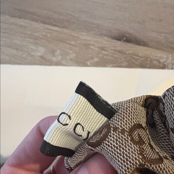 Gucci scrunchie GWP set of 2 - Picture 5 of 5